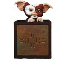 figurine gremlins go motorized : gizmo en boite