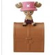 one piece goodies:chopper sur son coffre à tresor