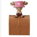 one piece goodies:chopper sur son coffre à tresor