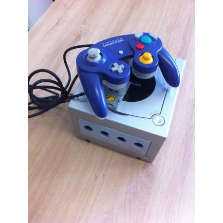 console gamecube grise avec manette